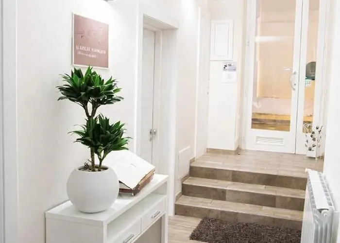 فندق مبيت وإفطار Le Del Dormiglione 3*