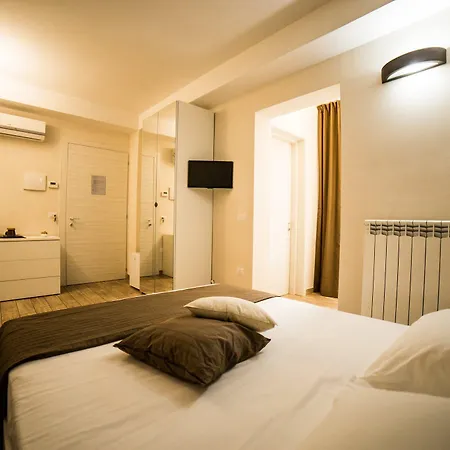 Couette-café Le Del Dormiglione 3*